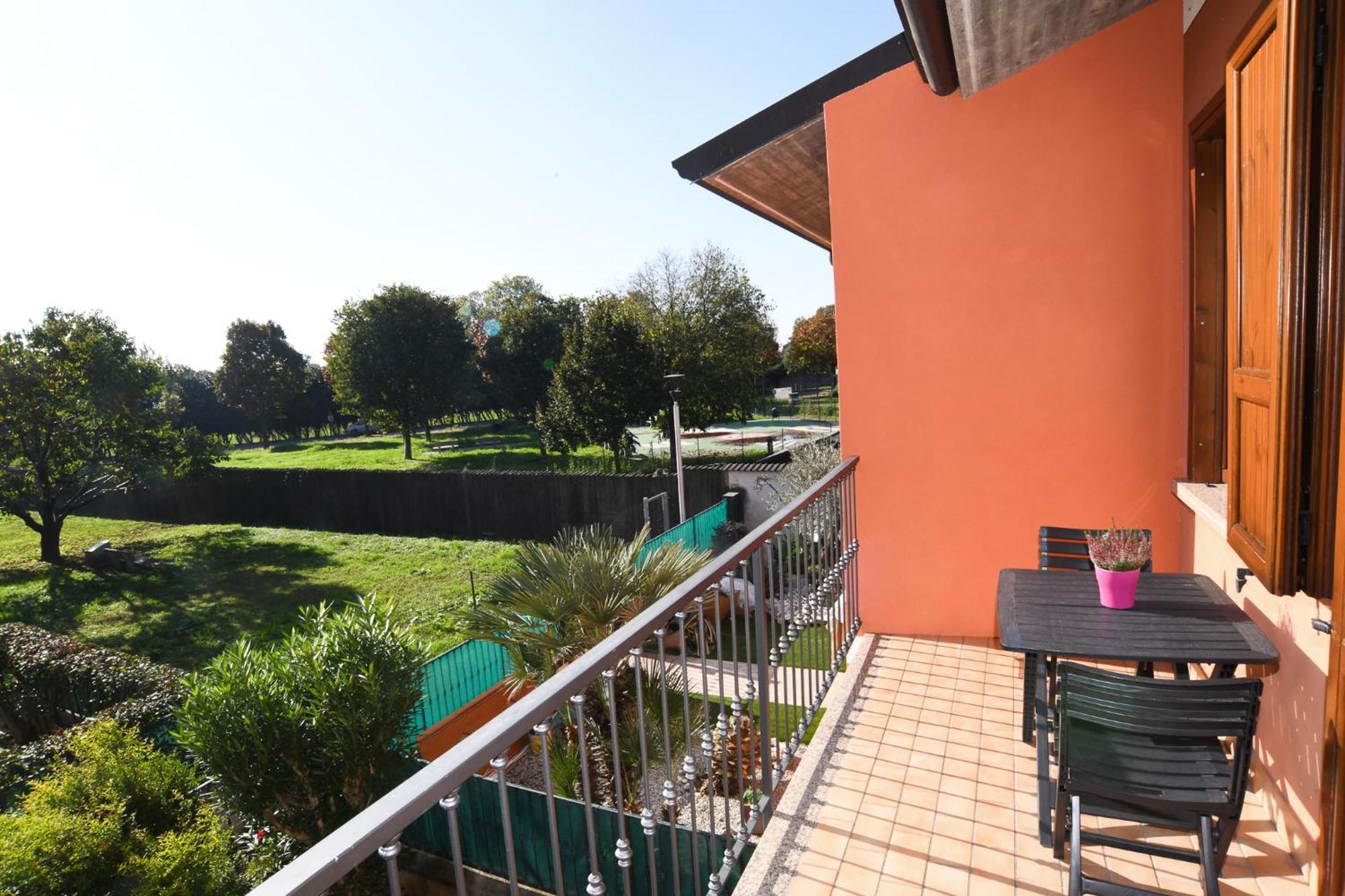 Rovato Entire Apartment In The Capital Of Franciacorta Ngoại thất bức ảnh